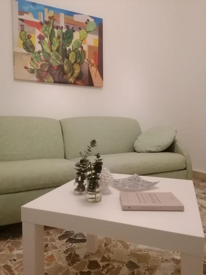 Anna Holiday Home Giardini Naxos Esterno foto